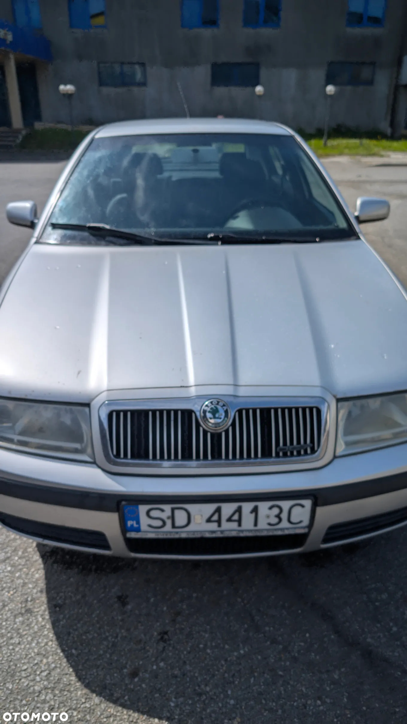 Skoda Octavia 1.6 Ambiente - 2