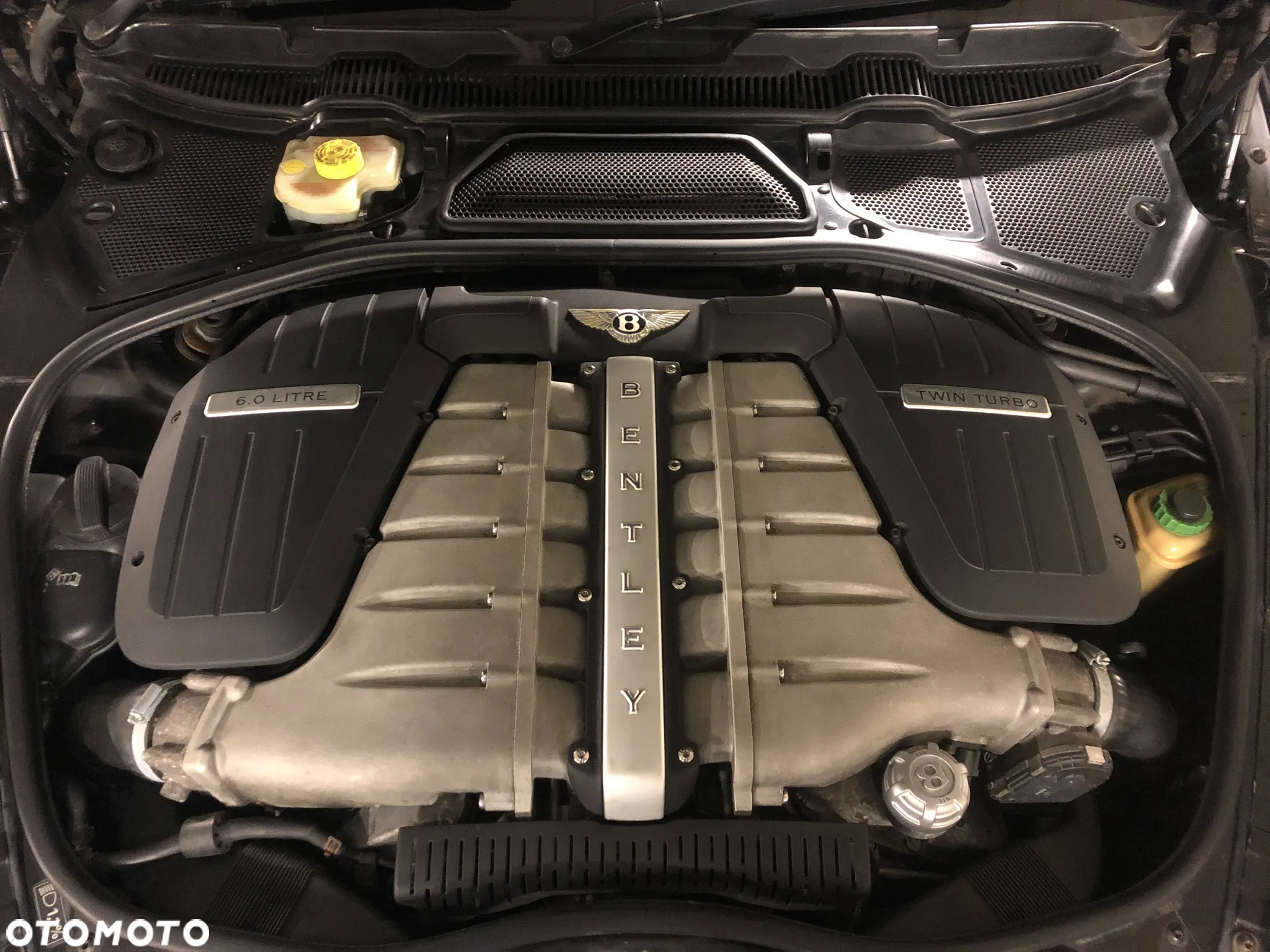 Bentley Flying Spur Continental - 18