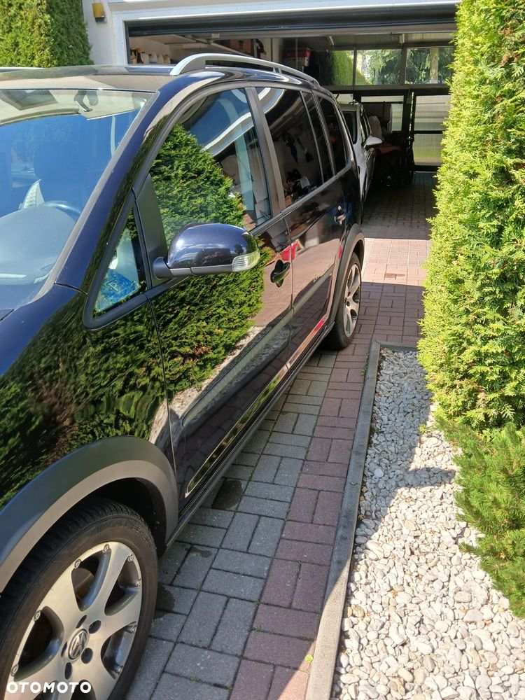 Volkswagen Touran 2.0 TDI DPF Cross - 5
