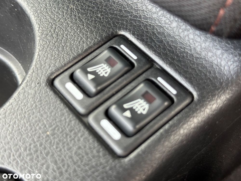 Subaru Impreza 2.0D XV - 22