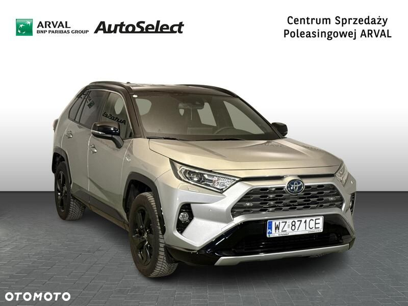 Toyota RAV4 - 8