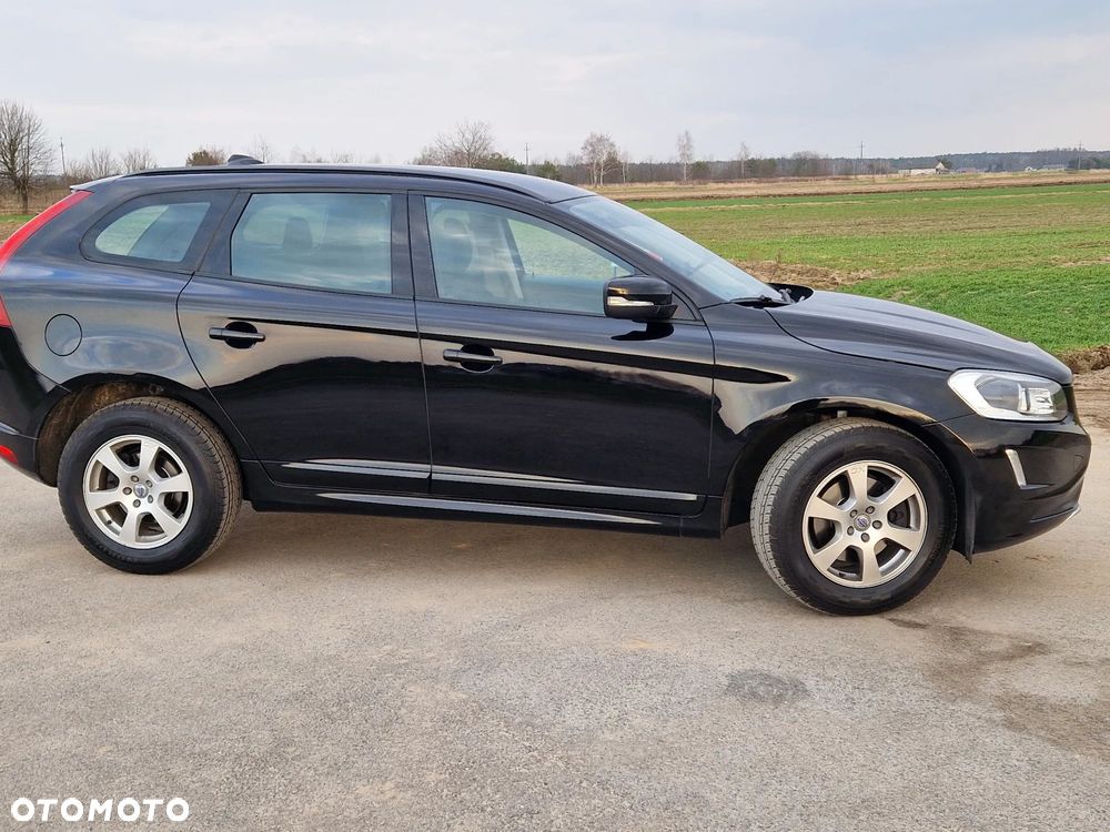 Volvo XC 60 D3 Kinetic - 2