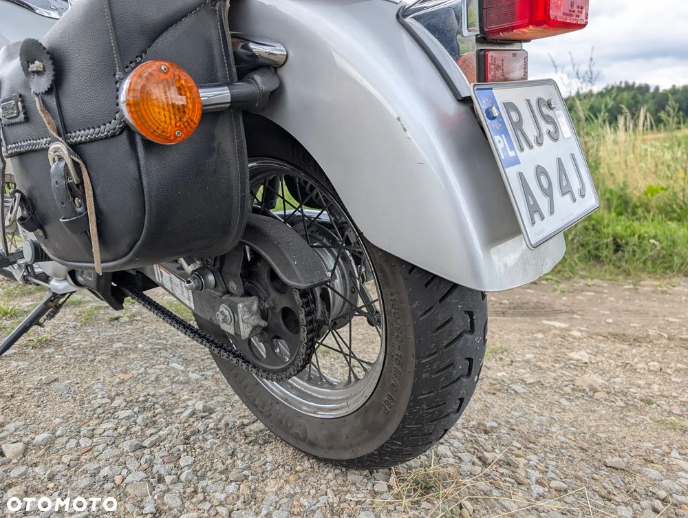 Suzuki Intruder - 17