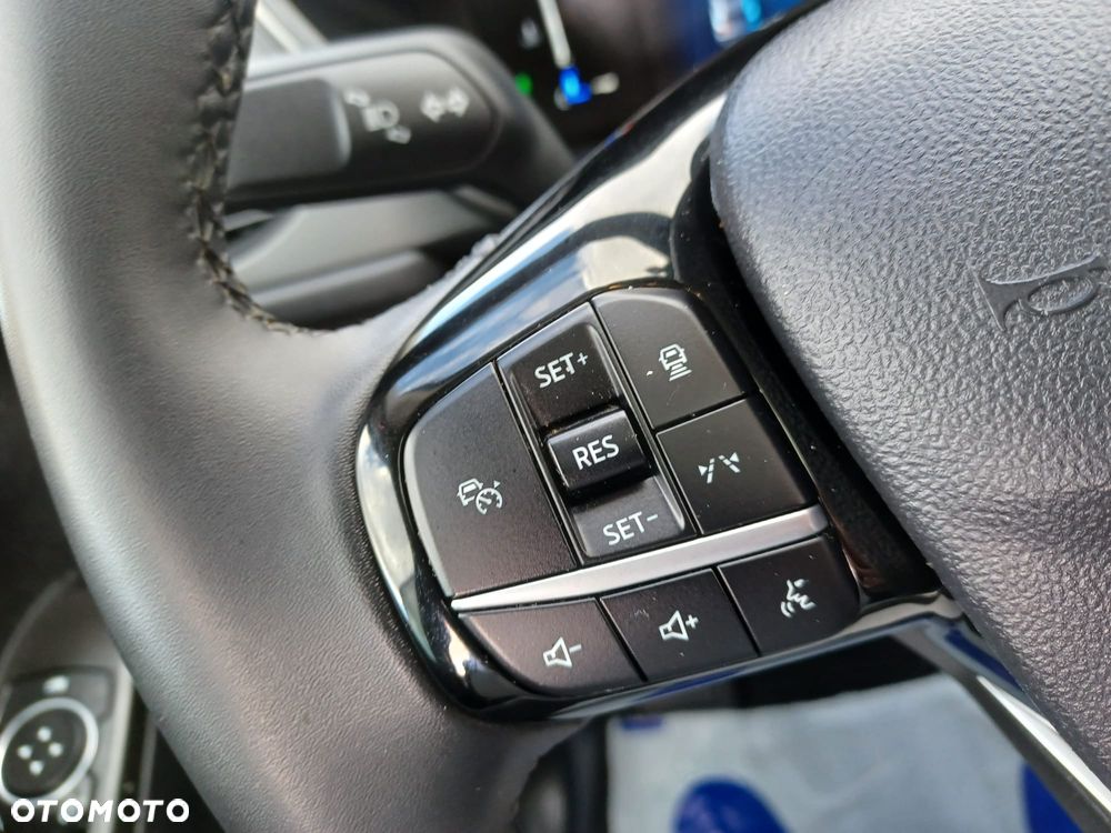 Ford Kuga - 29