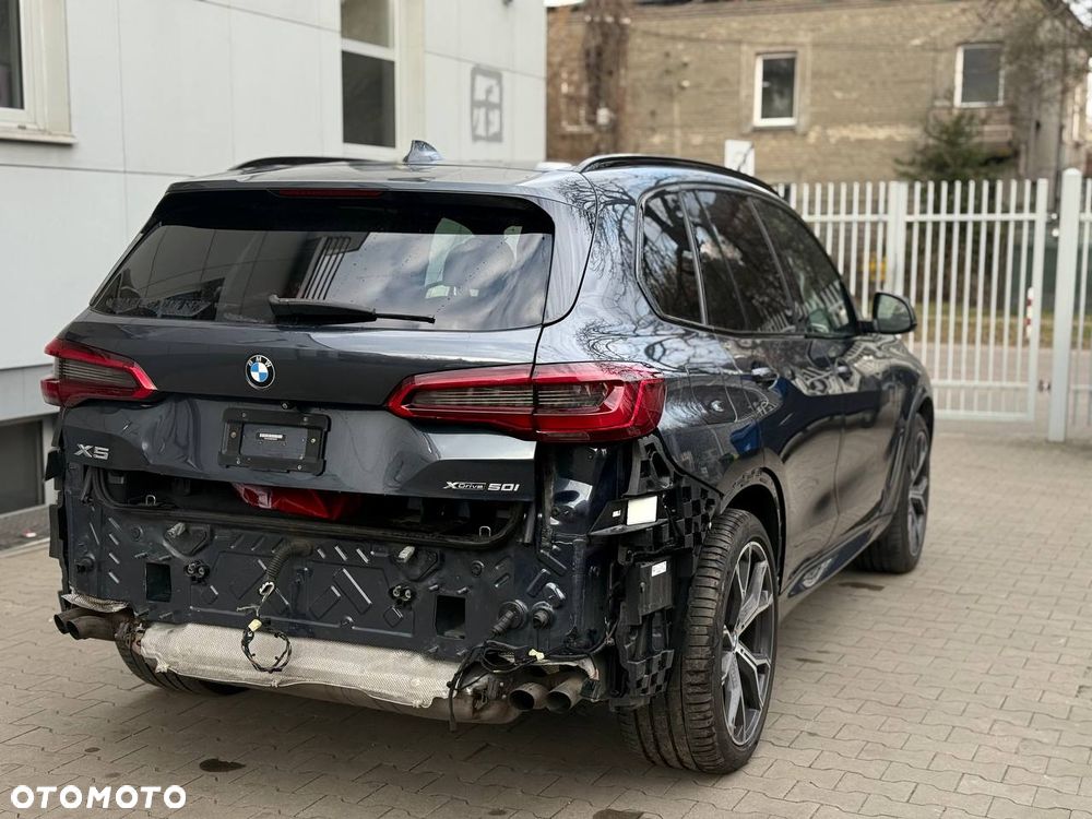 BMW X5 xDrive50i Sport-Aut - 12