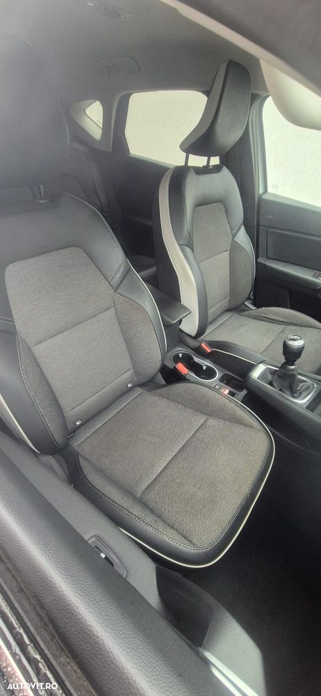 Renault Captur TCe 100 Intens - 11