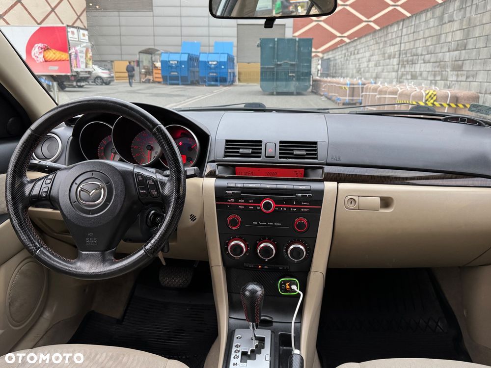 Mazda 3 - 7