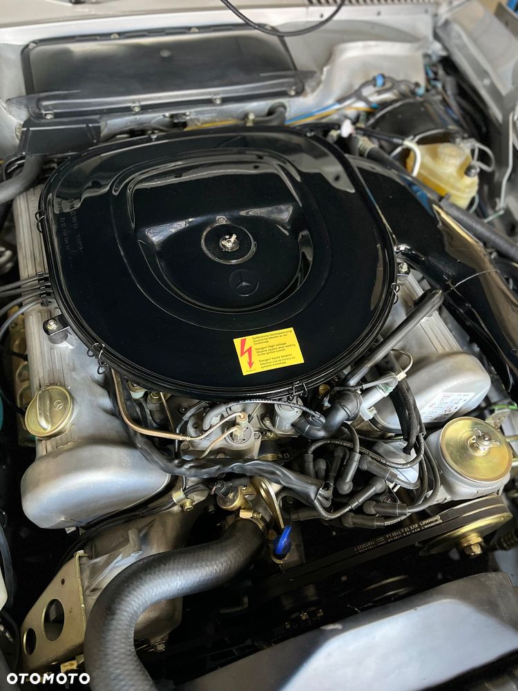 Mercedes-Benz SLC - 15