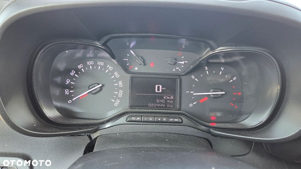 Toyota Proace city - 8