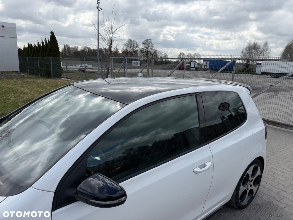 Volkswagen Golf 2.0 GTI - 5
