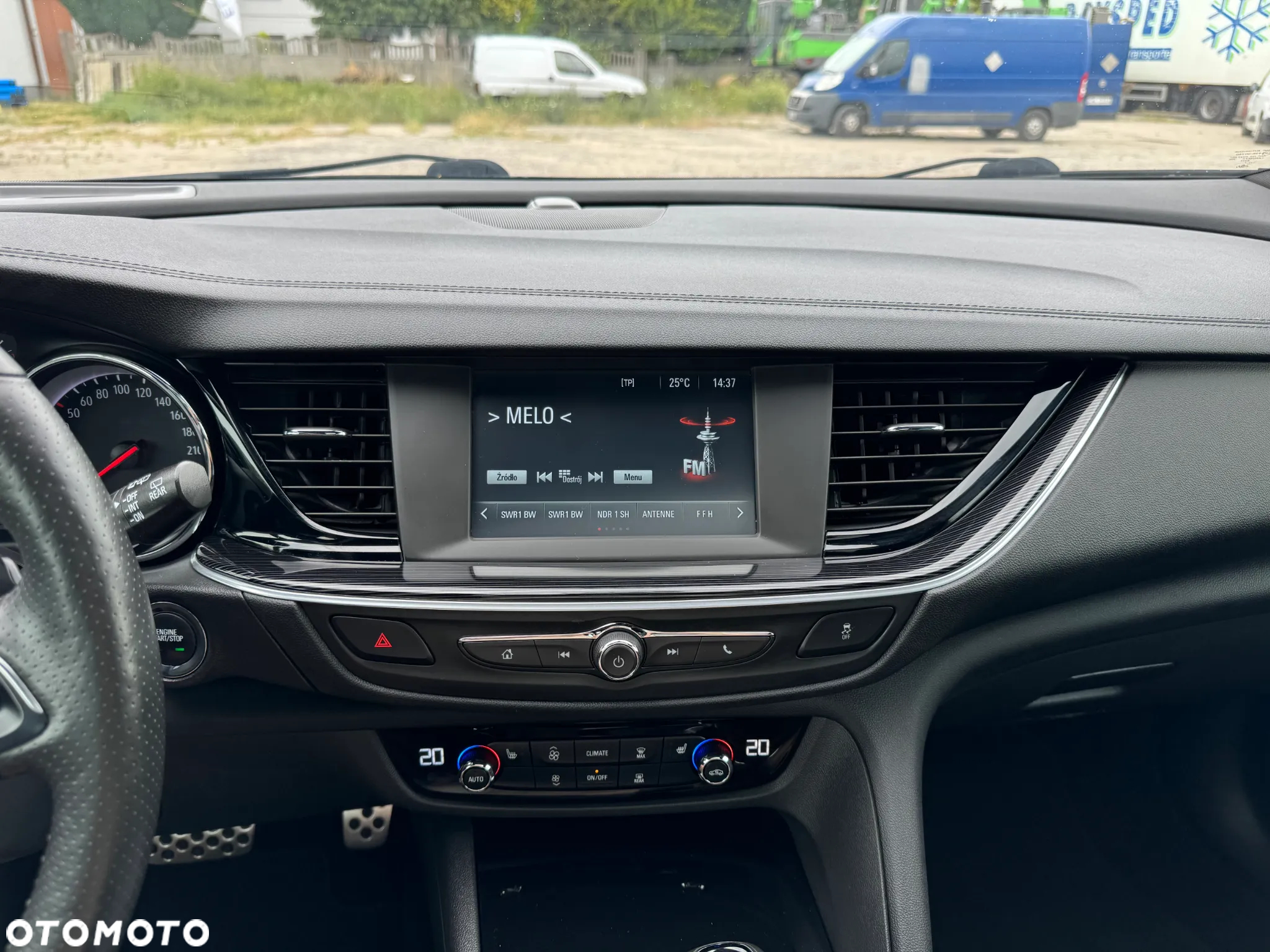Opel Insignia Sports Tourer 2.0 Diesel Automatik Innovation - 18