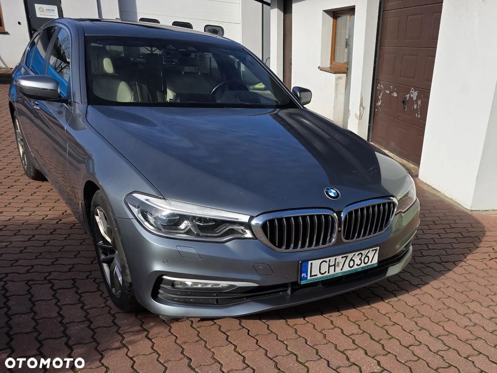 BMW Seria 5 520d xDrive - 1