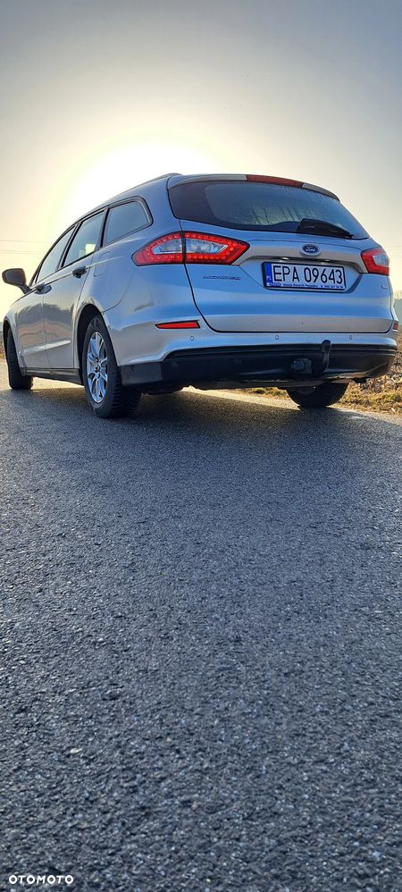 Ford Mondeo 1.5 TDCi ECOnetic Start-Stopp Titanium - 13