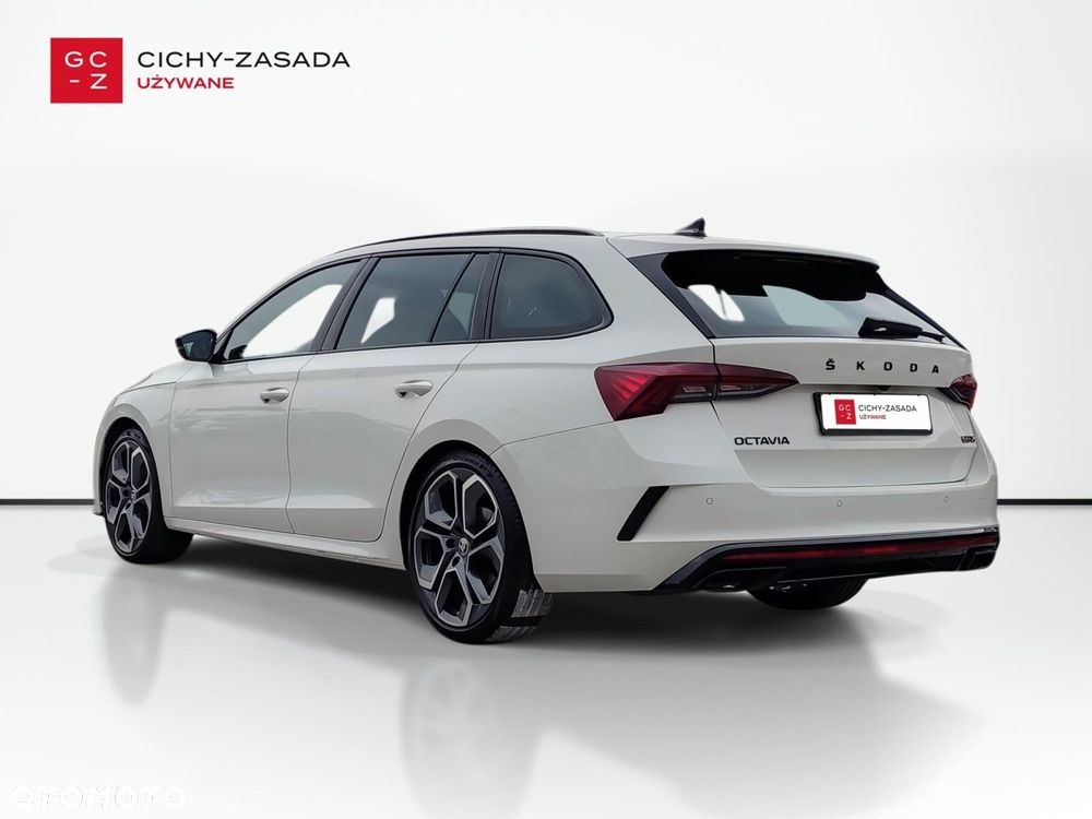 Skoda Octavia 2.0 TDI RS DSG - 3