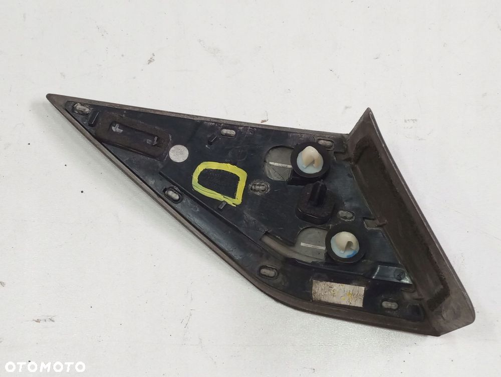 Trójkąt błotnika CITROEN DS7 9824575977 - 2