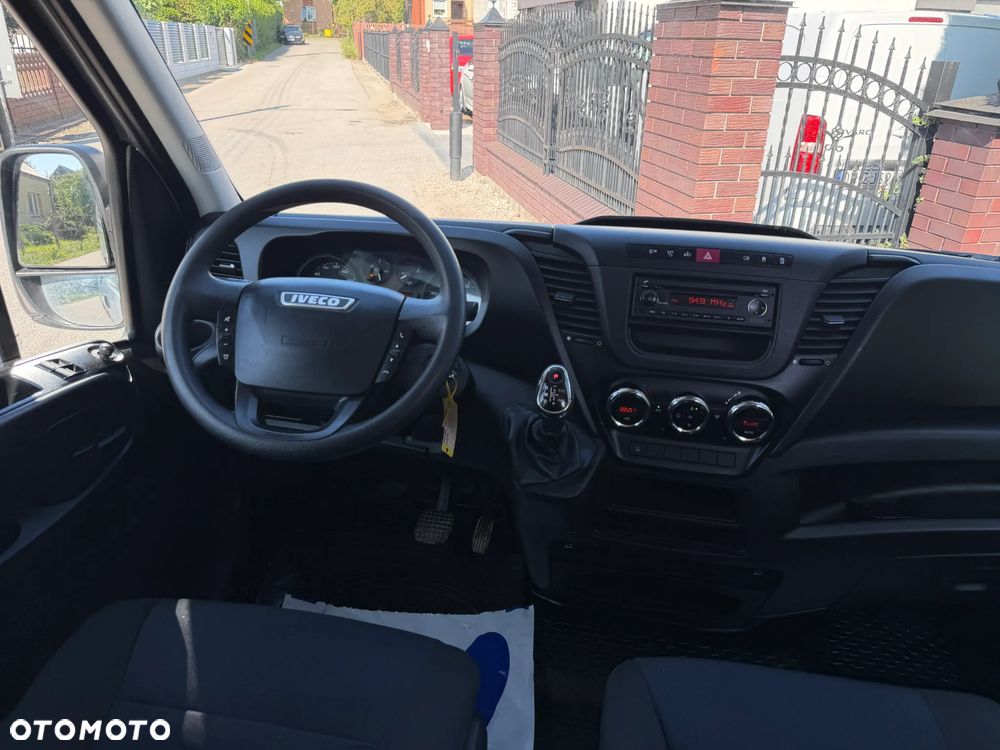 Iveco DAILY - 8