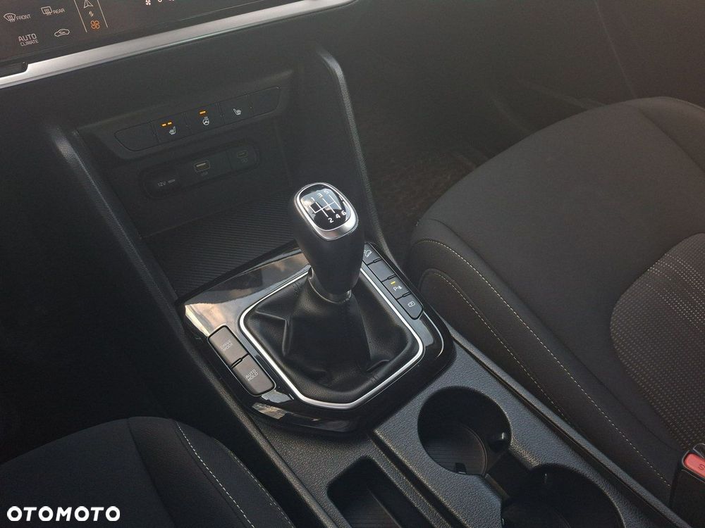 Kia Sportage 1.6 T-GDI L 2WD - 18