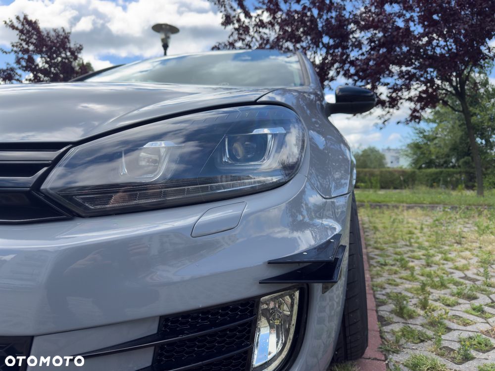 Volkswagen Golf 2.0 GTI - 11