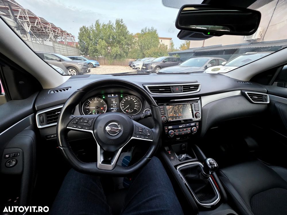 Nissan Qashqai 1.5 DCI TEKNA+ - 23