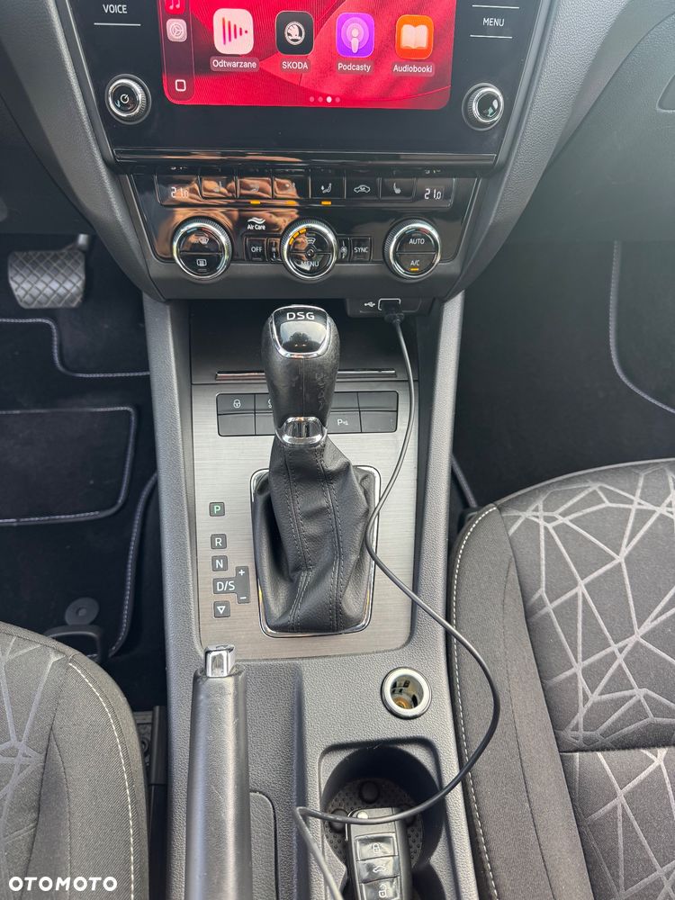 Skoda Octavia 2.0 TDI DSG Clever - 18