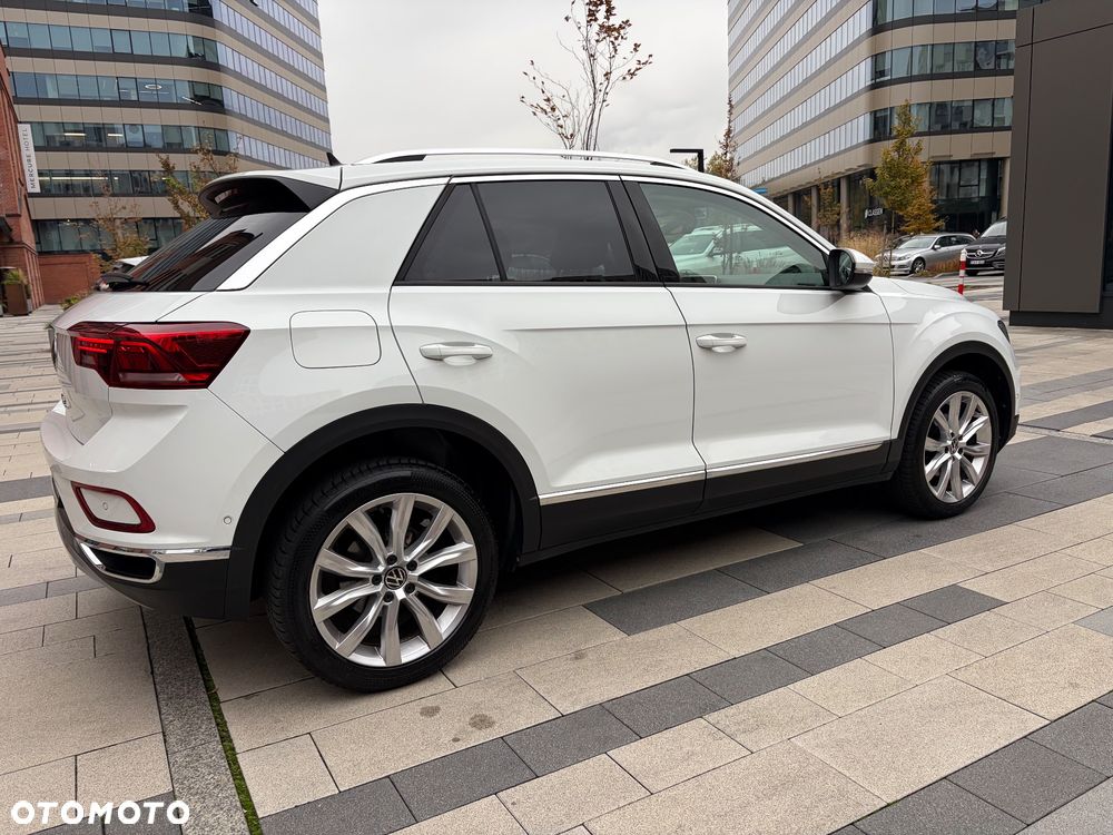 Volkswagen T-Roc 1.5 TSI Style DSG - 24