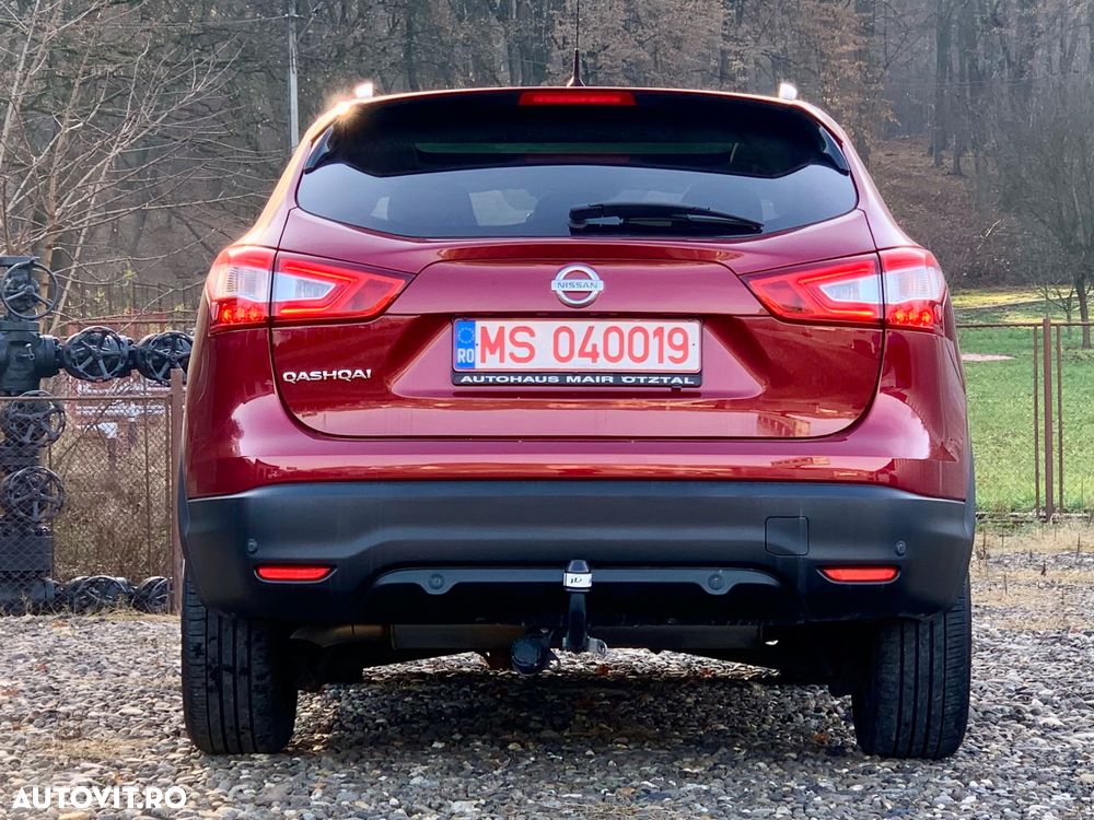 Nissan Qashqai 1.6 DCI ALL-MODE 4x4i 360 - 10