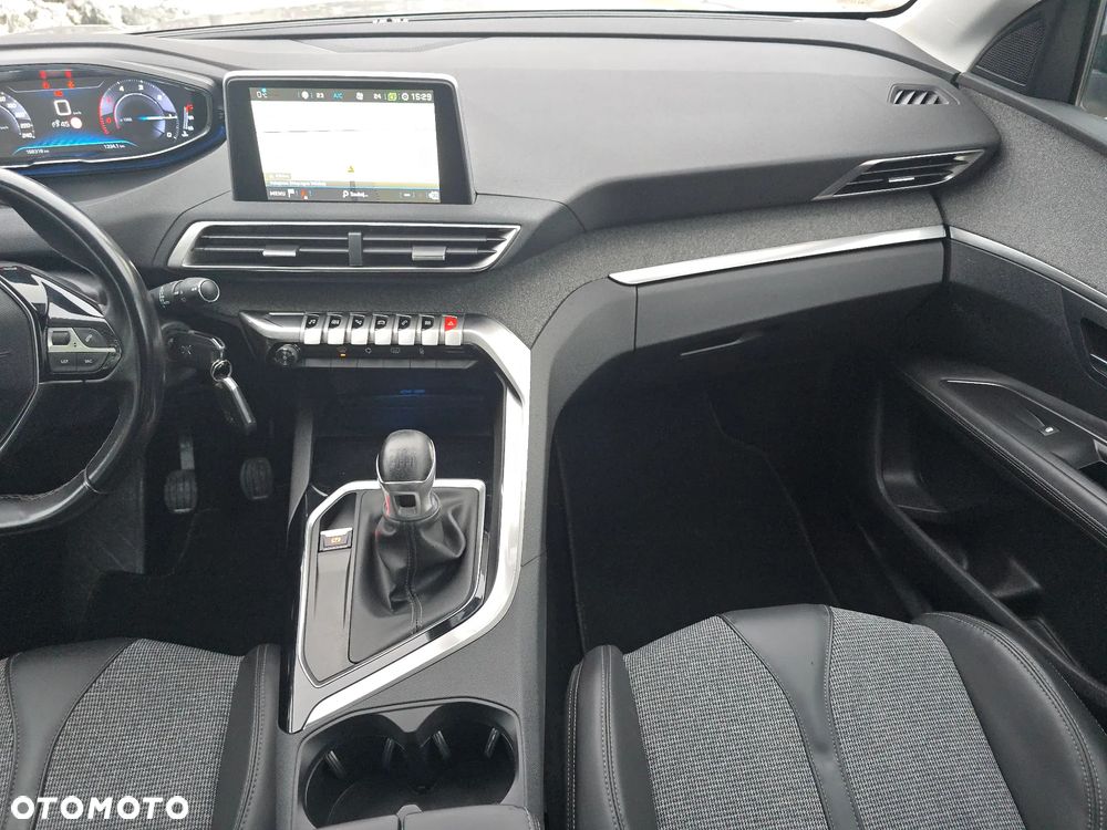 Peugeot 3008 BlueHDi 130 Stop & Start Allure - 25