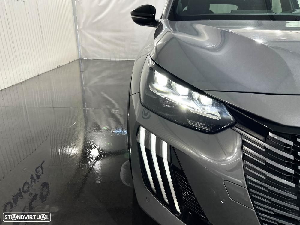 Peugeot e-208 51 kWh GT - 15