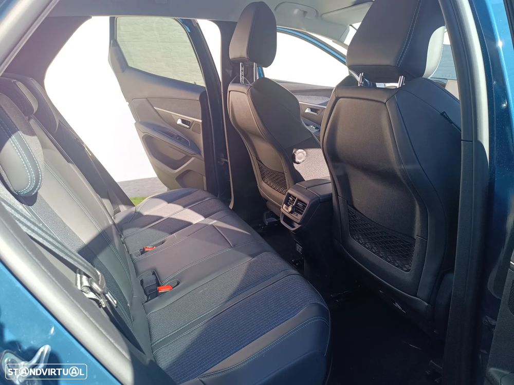 Peugeot 3008 1.6 Hybrid4 GT Line e-EAT8 - 9