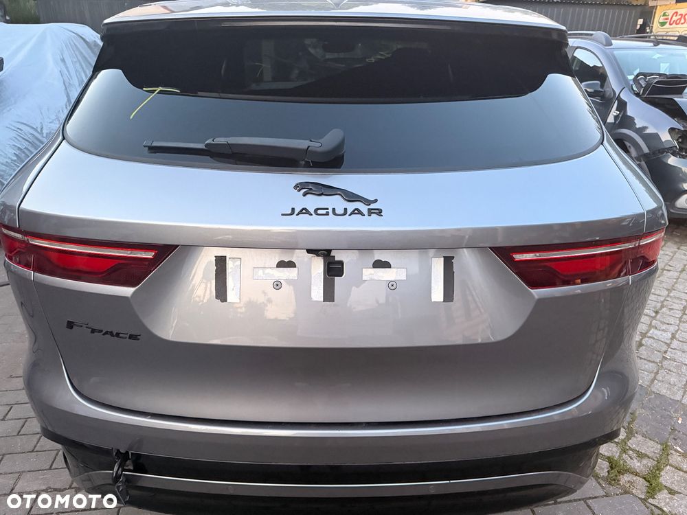 Klapa tył Jaguar F Pace lift 1DF - 1