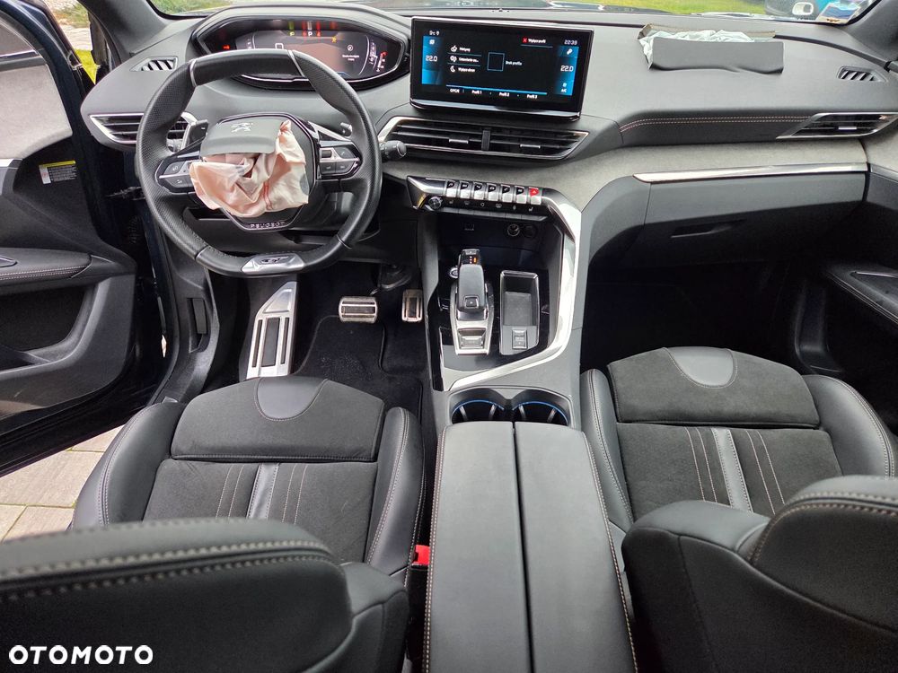 Peugeot 3008 1.6 PureTech GT S&S EAT8 - 18