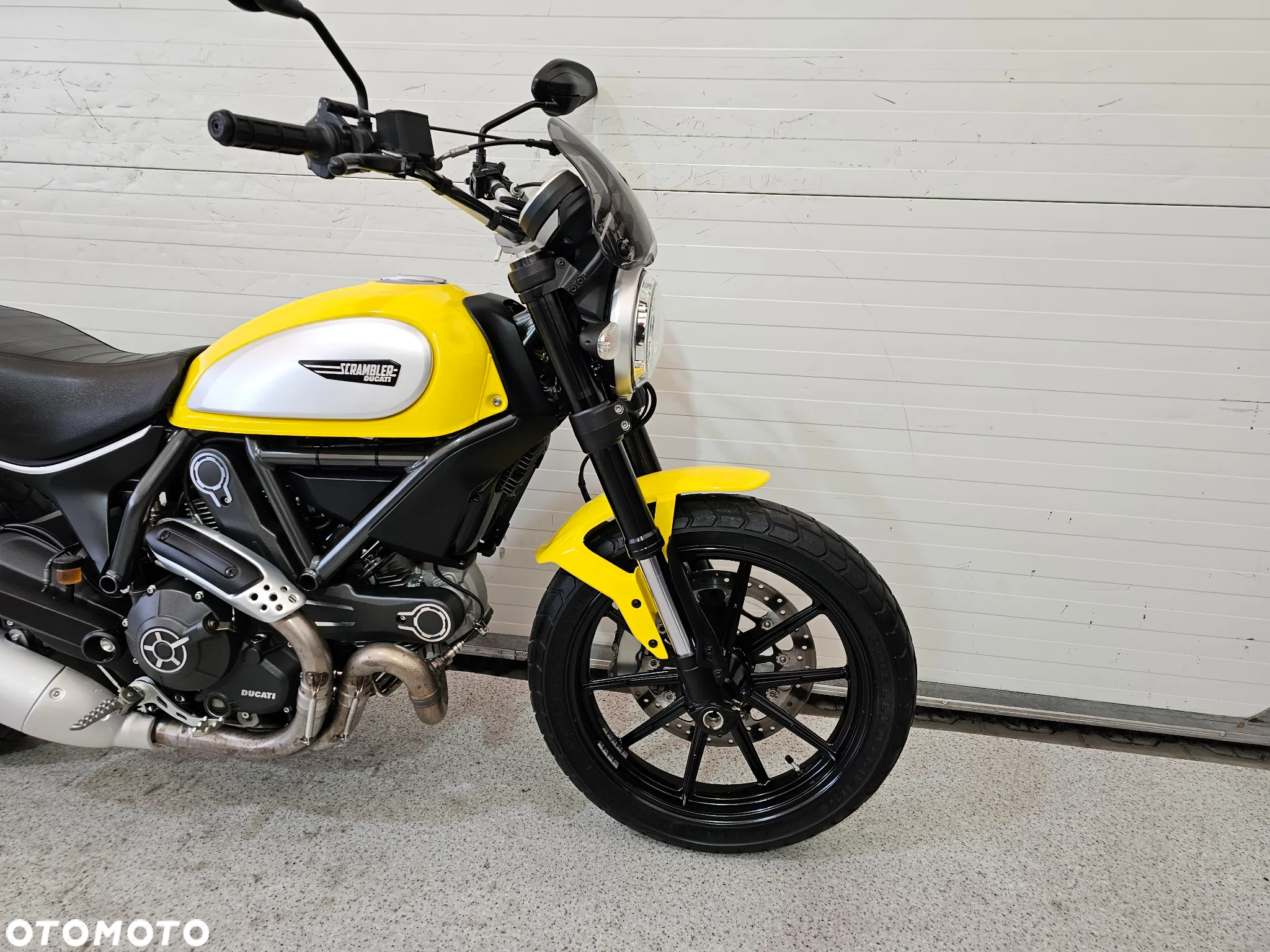 Ducati Scrambler - 13