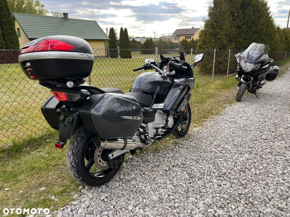 Yamaha FJR - 12