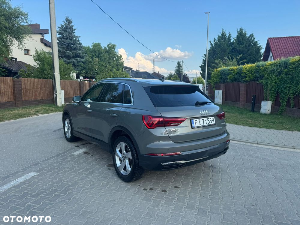 Audi Q3 2.0 TDI S tronic - 4