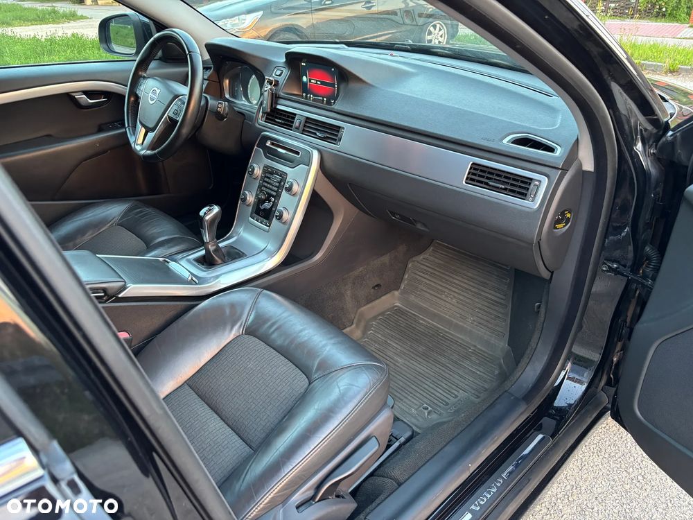 Volvo V70 D4 Kinetic - 13