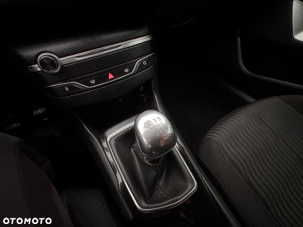 Peugeot 308 PureTech 130 Stop & Start Active - 19