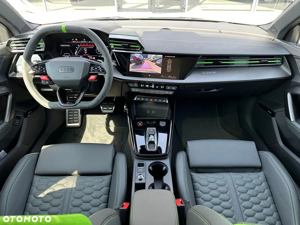 Audi RS3 Sportback - 4