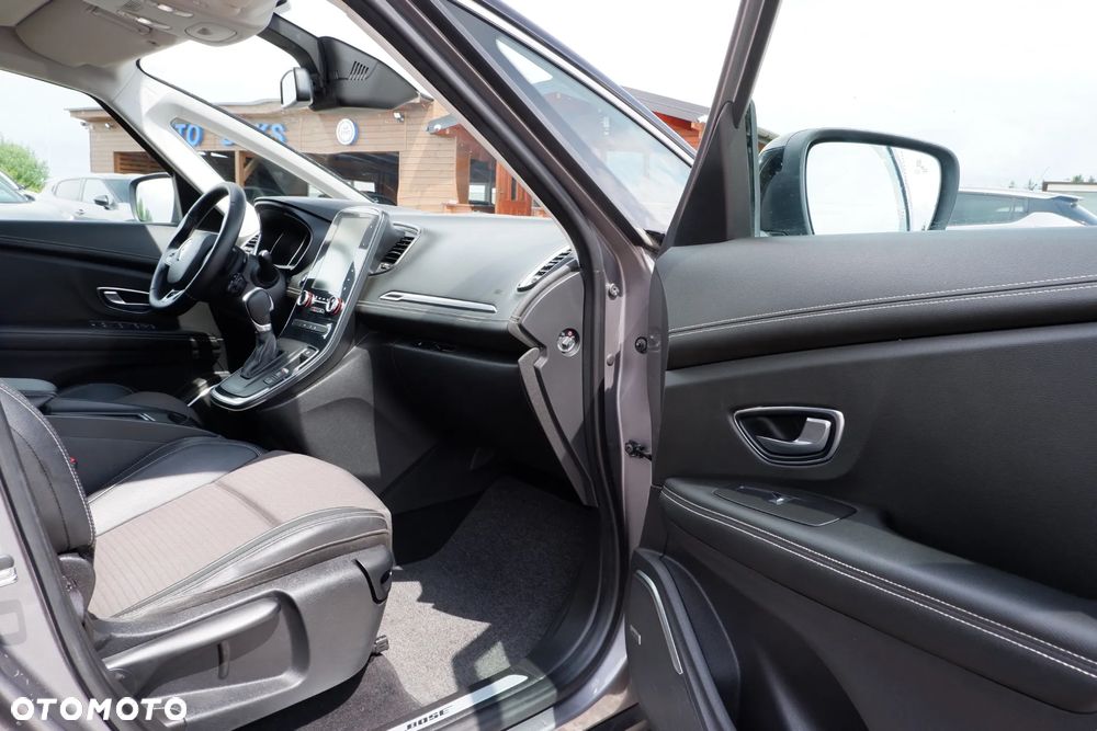 Renault Scenic dCi 110 EDC Bose Edition - 4