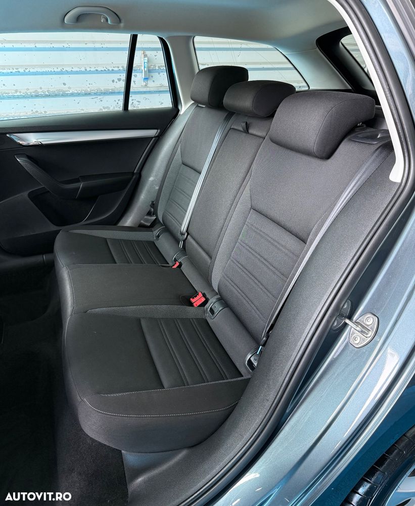 Skoda Octavia 1.6 TDI Ambition - 16
