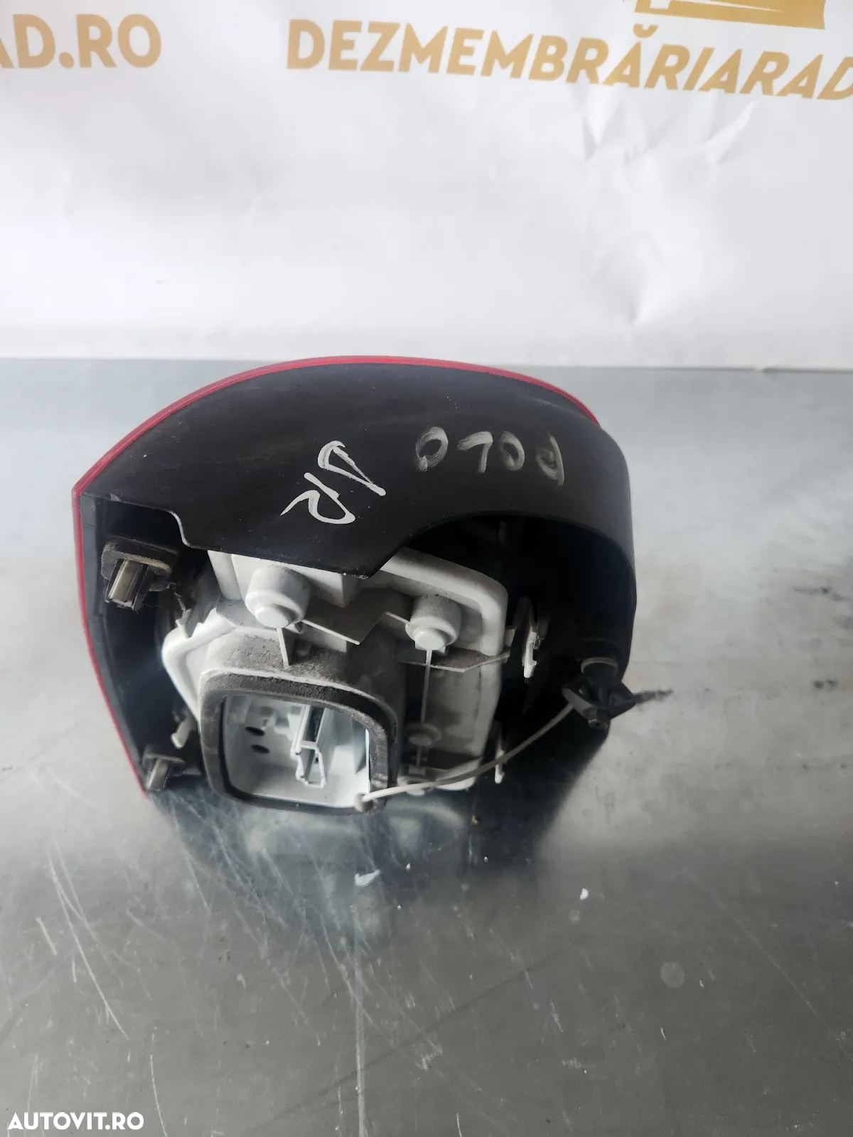 Lampa Stop Tripla Dreapta Vw Polo 9N - Dezmembrari Arad - 5