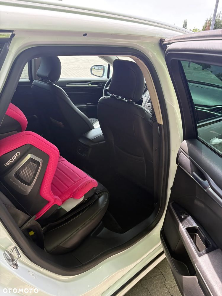 Ford Mondeo 2.0 TDCi Allrad Titanium - 4