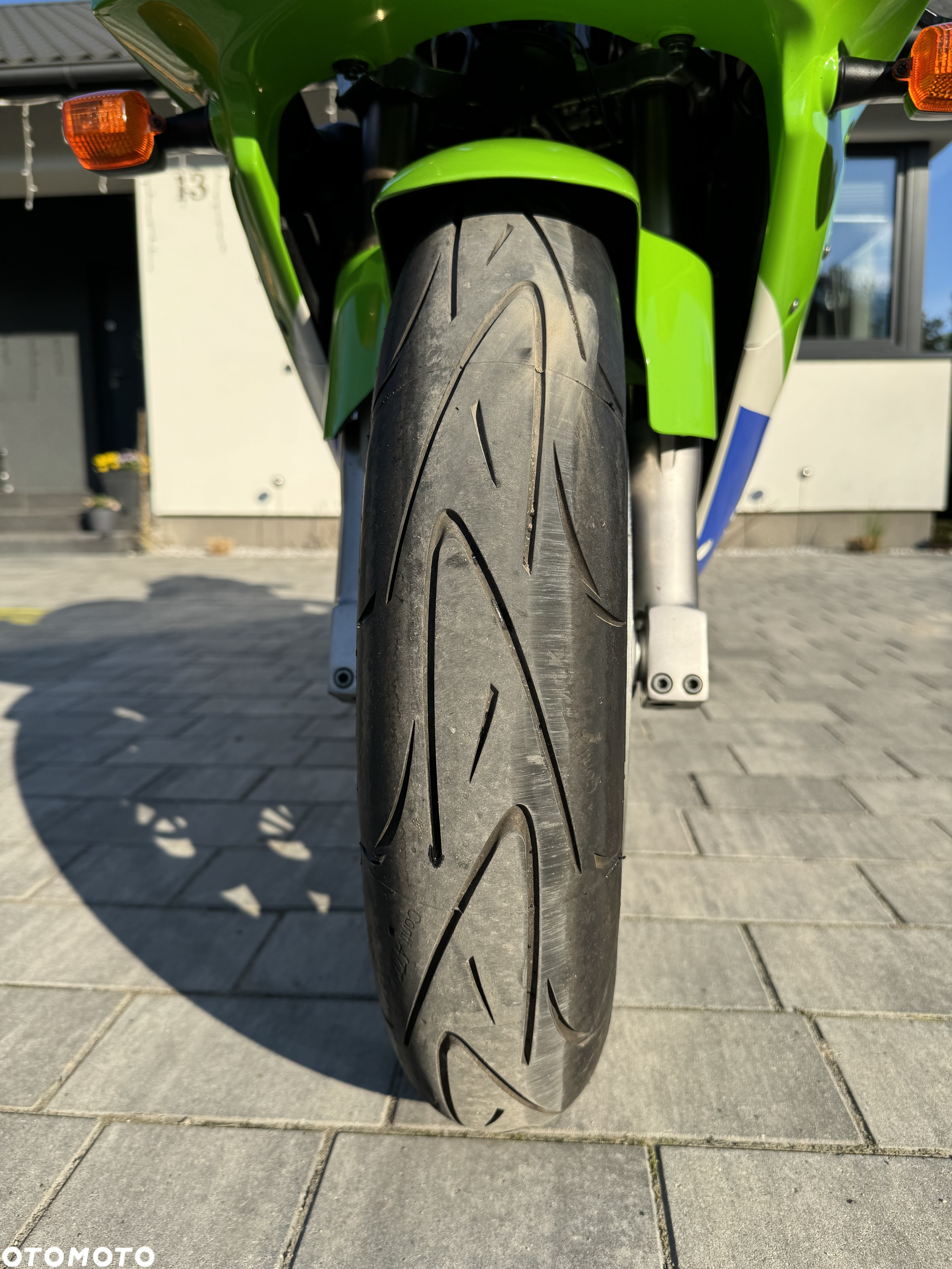 Kawasaki ZXR - 13