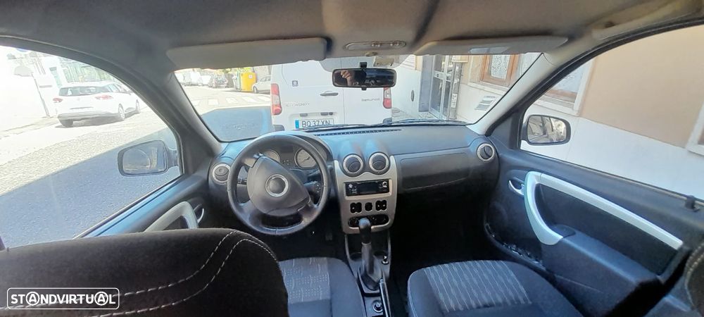 Dacia Logan 1.5 dCi Confort Business - 15