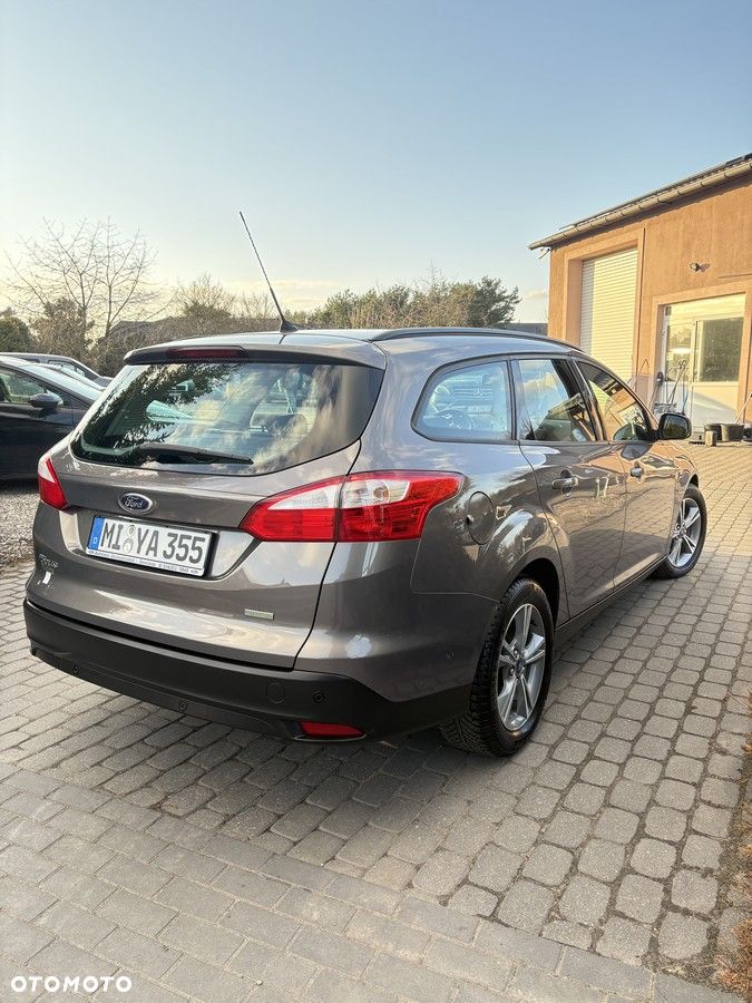 Ford Focus 1.0 EcoBoost Start-Stopp-System ST-LINE - 4