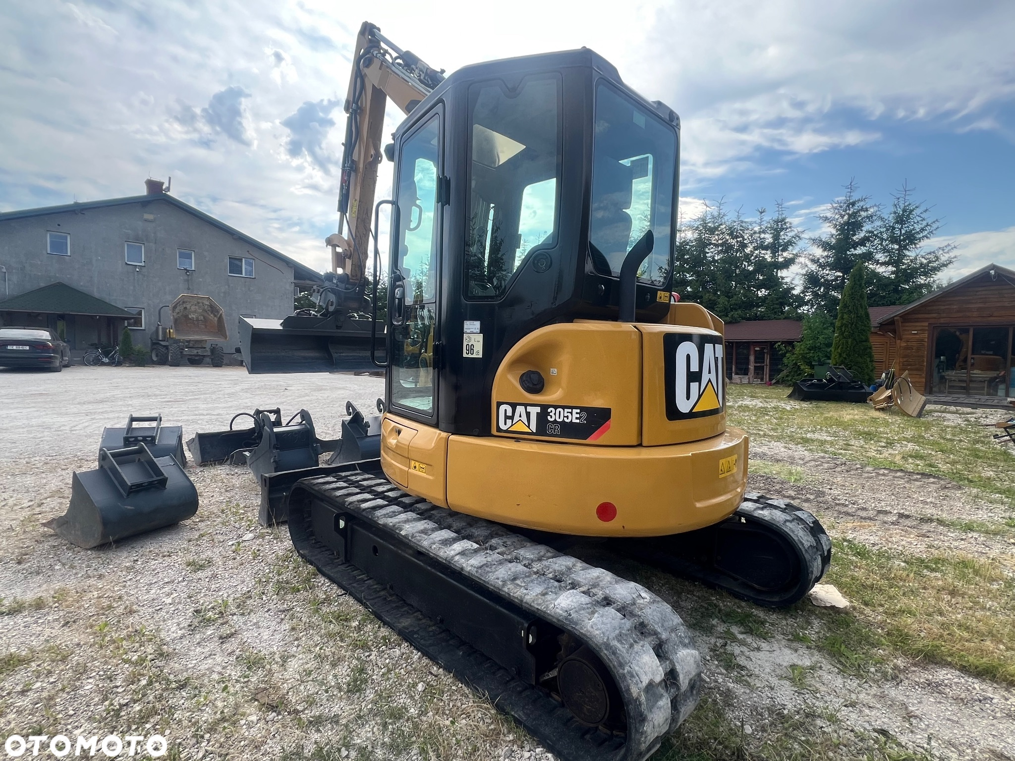 Caterpillar 305 E2cr  minikoparka CAT 18r 2450h 304 303,5 305,5 3 łyżki wiertnica grabie serwisowana CATEPILLAR org w obrysie gąsienicowa koparka wiertnica grabie - 14