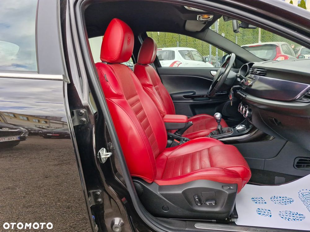 Alfa Romeo Giulietta 1.4 TB 16V Business - 16