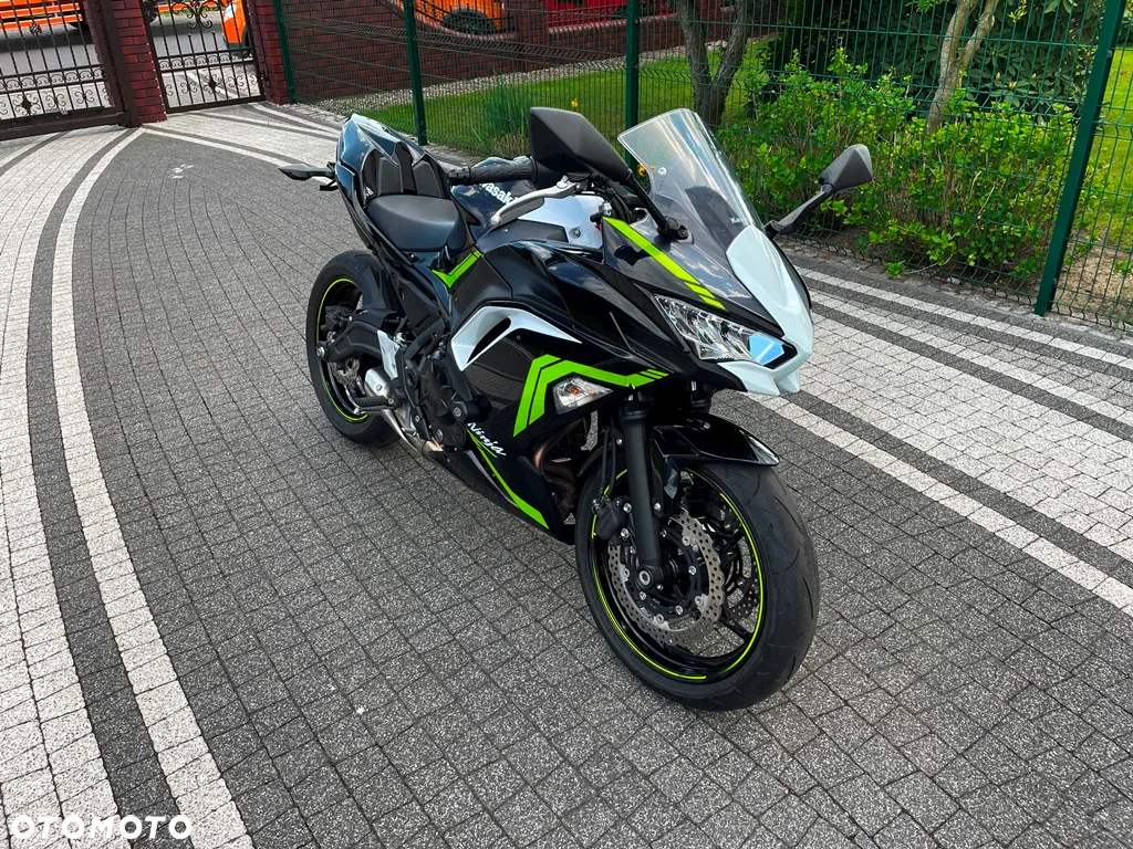 Kawasaki Ninja - 6