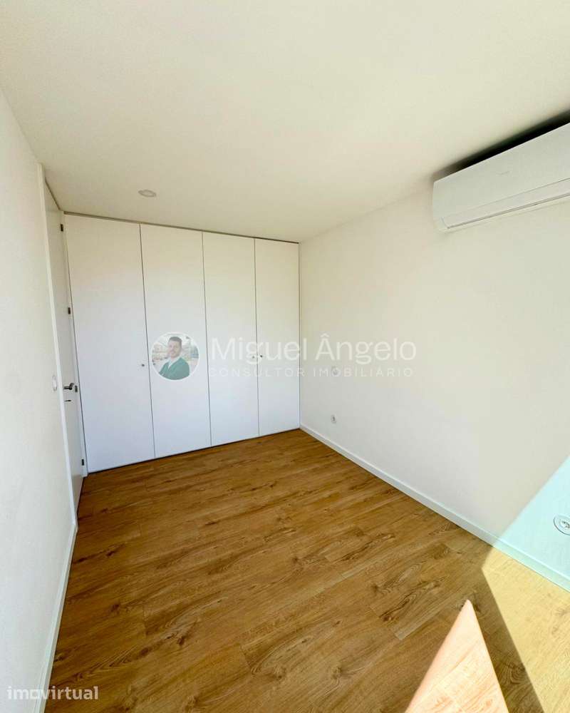 T2 3º andar para Arrendamento | Senhora da Hora | Metro à Porta - Grande imagem: 3/14