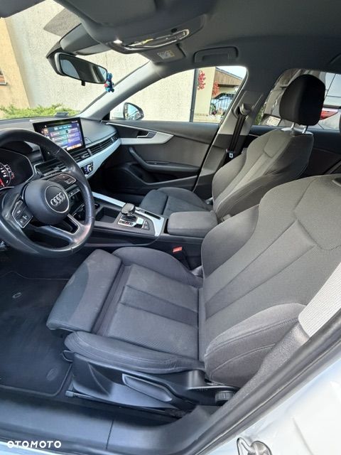 Audi A4 Limousine 35 TFSI mHEV Advanced S tronic - 8