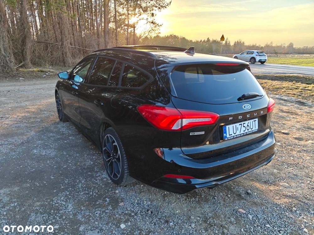 Ford Focus 1.5 EcoBlue Start-Stopp-System ST-LINE - 9